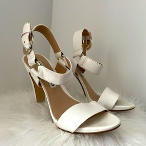 Karl Lagerfeld Heels size 6